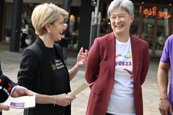 Penny Wong and Julie Bishop campaigning in central Perth on Monday.