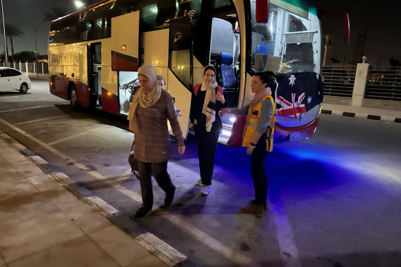 DFAT officials assisting Australians and families to travel to Cairo after they were the among the first foreigners to leave Gaza.