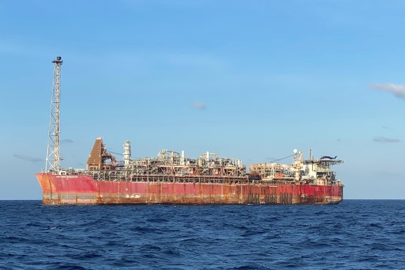 Some estimates of the total cost to Australia’s offshore oil and gas producers to decommission the Northern Endeavour exceed $1 billion.