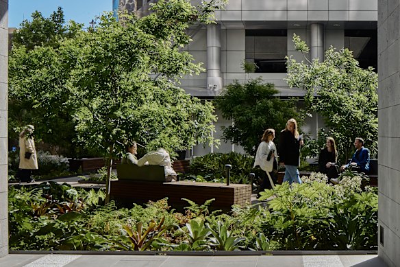 The 120 Collins Street refurbishment project has won a small projects prize. 