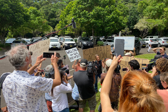 A snap protest in Lismore ahead of Prime Minister Scott Morrison holding a press conference. 