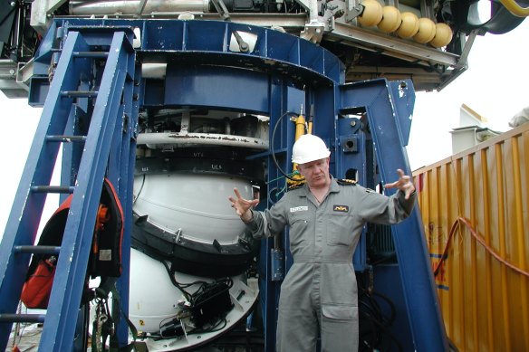 Frank Owen with the Australian submarine rescue vehicle Remora, which was designed, built, certified and tested in 23 weeks. 