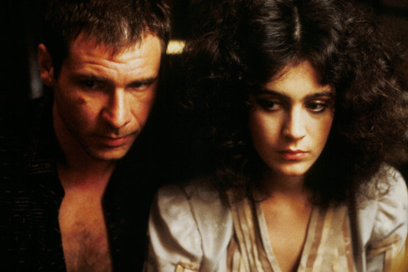 Harrison Ford played replicant hunter Rick Deckard and Sean Young was Rachel, the replicant girl he falls in love with, in the sci-fi classic Blade Runner.