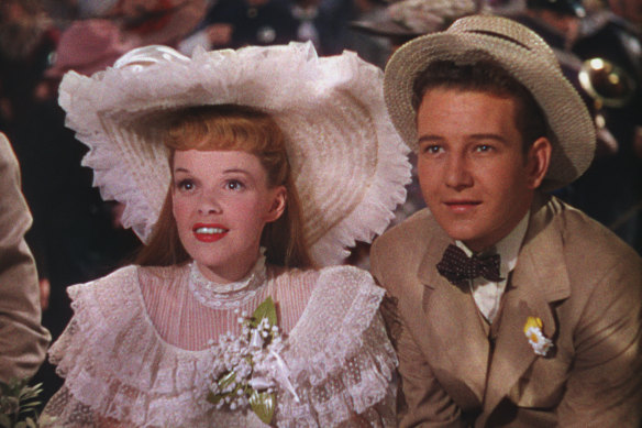 Judy Garland and Tom Drake in Meet Me in St Louis, in which Garland sings Have Yourself A Merry Little Christmas.
