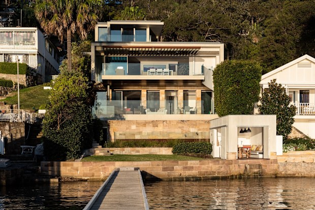 Sydney luxury property: Macquarie banker buys investment banker’s ...