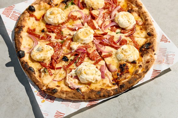 Johnny Gio’s Sonny Honey pizza.