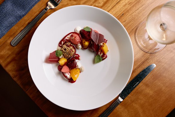Beetroots with spiced vinegar, goat’s curd and sunflower seeds.