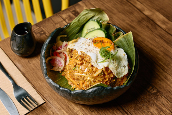 Lamb kottu at Walkway to Ceylon.