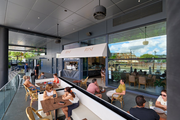 The revived Breakfast Creek spot features new al fresco banquette seating.