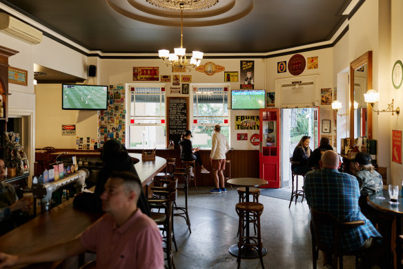 The Alliance’s public bar has been given a new lease on life with new beer taps and an Australiana-themed wall art.