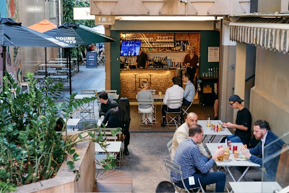 Gresham Lane classic Red Hook will flip its last burgers on June 14.