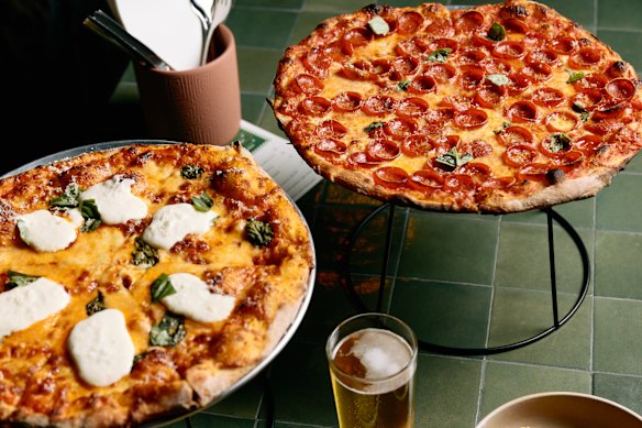 Donnie’s deals in legit NYC-style pizza, although in a smaller size than you might find in the iconic city.