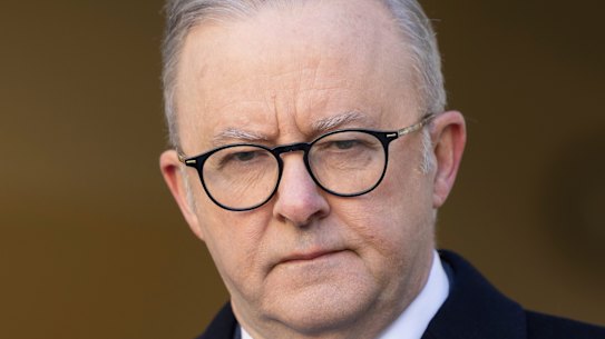 Prime Minister Anthony Albanese opposes a total ban on online gambling advertising.