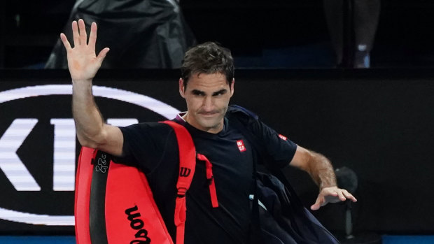 Roger Federer acknowledges the crowd after his semi-final loss to Novak Djokovic.