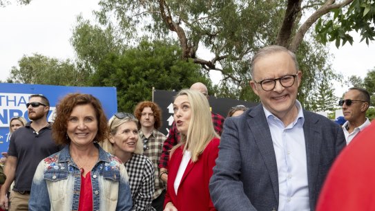 The Prime Minister Anthony Albanese and Labor candidate for Dunkley Jodie Belyea at Derinya Primary School in Frankston South.