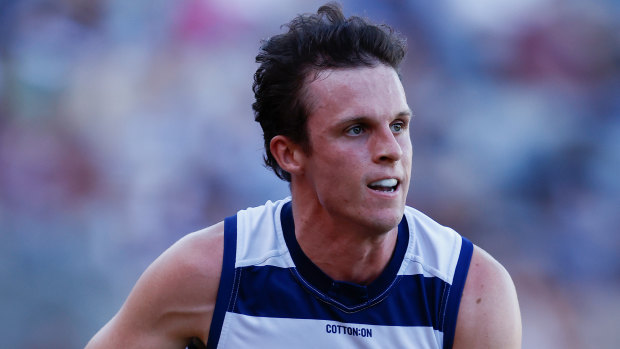 Out-of-contract young star re-signs with the Cats