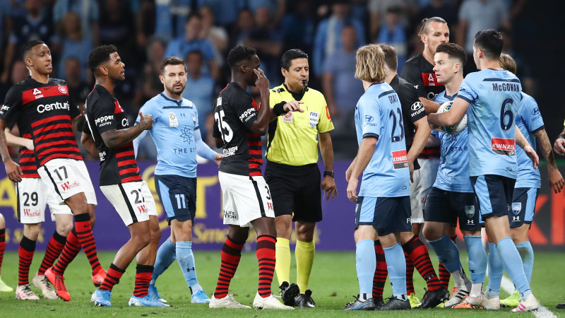 A-League 2019-20: Western Sydney Wanderers hold on to beat Sydney FC 1-0 at  Bankwest Stadium