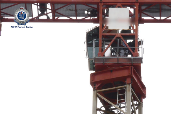 The Bomb Disposal Unit was called to Dyldam's development site in Baulkham Hills on 7 April, after a suspicious device was found on a crane.