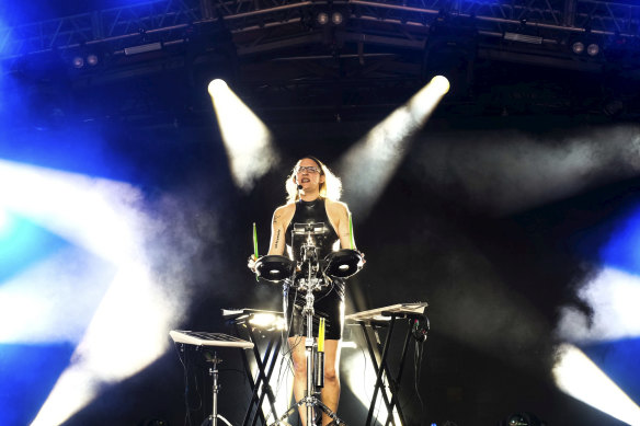 Simona Castricum performs at Golden Plains in 2020.