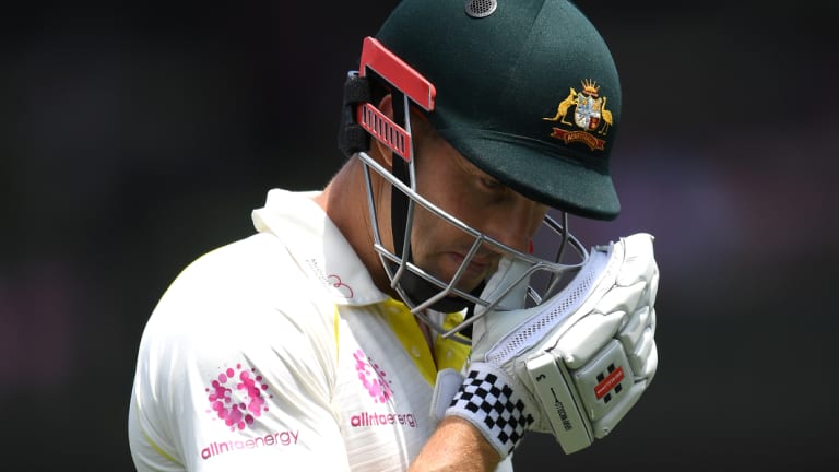 Shaun Marsh trudges off the SCG after being dismissed cheaply.