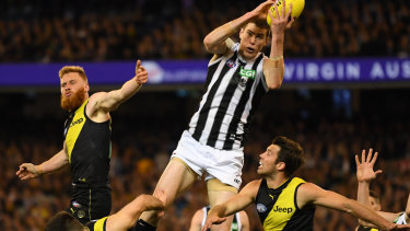 Mason Cox in his breakout performance in last year's preliminary final against Richmond.