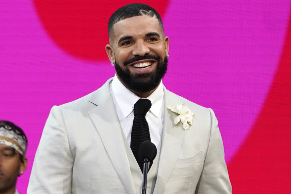Drake is one of the world’s most successful musicians. The Canadian rapper is also a key ambassador for Stake.com.
