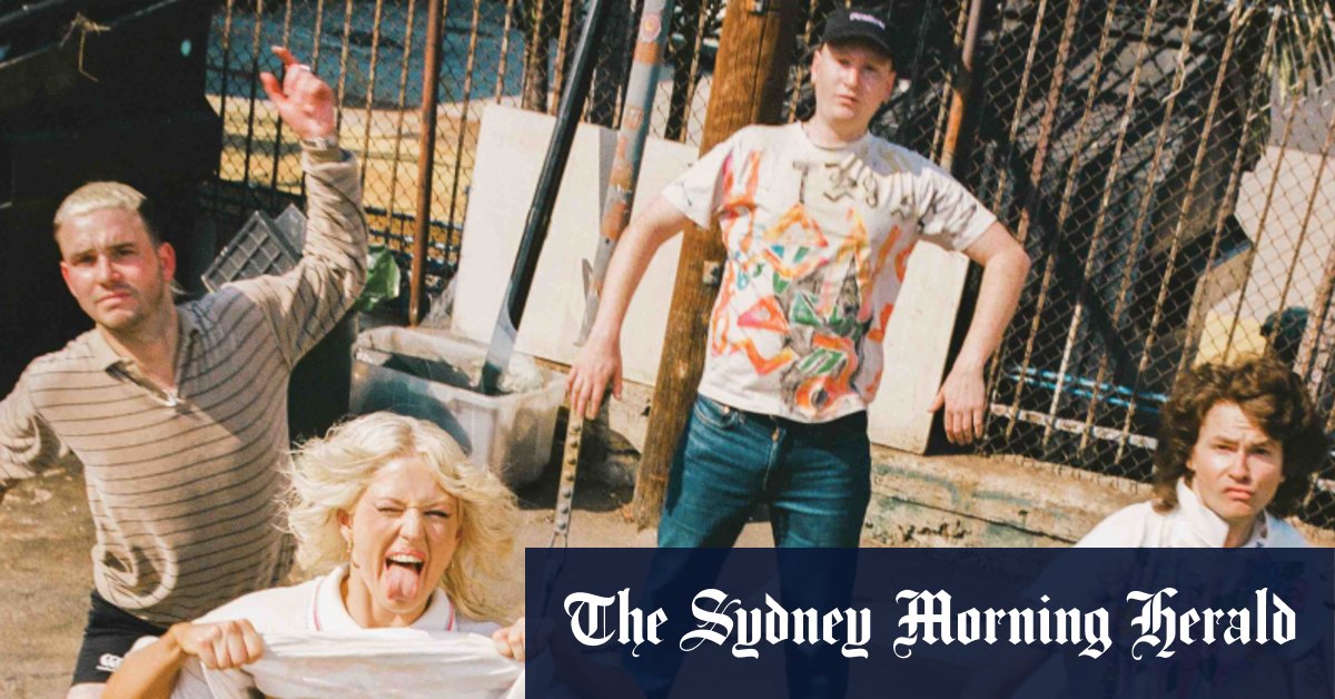 Amyl and the Sniffers Cartoon Darkness review Fighting words and fistpumping energy