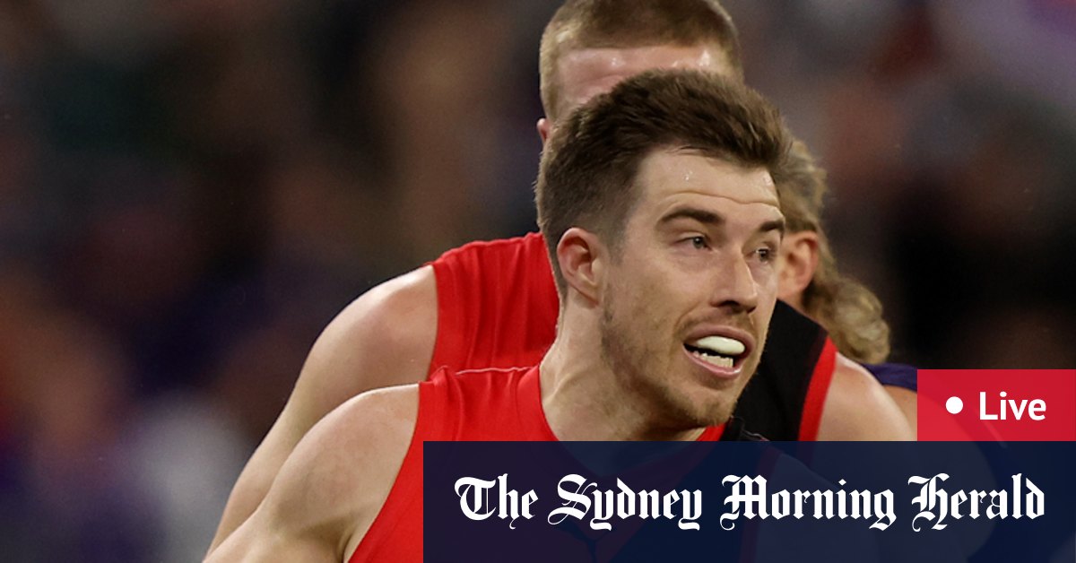 Essendon Bombers vs GWS Giants LIVE: Follow AFL round 19 scores, results, odds, squads and start time from Marvel Stadium in Melbourne
