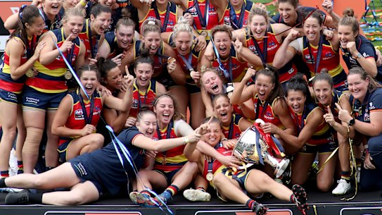 The 2018 AFLW grand final attracted a crowd of 58,000.