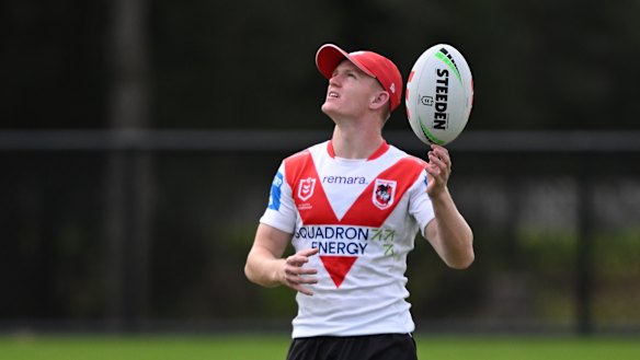 Dragons halfback Kade Reed will make his NRL debut on Saturday against the Roosters.