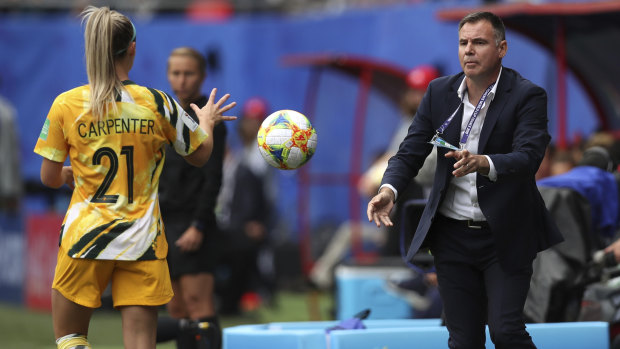 Matildas coach Ante Milicic and Ellie Carpenter.