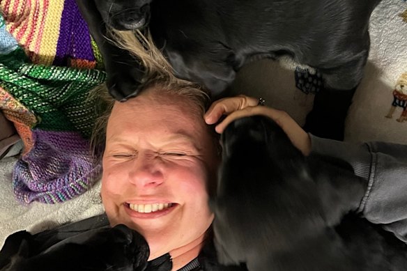 Dr Mia Cobb expertly demonstrates the result of smiling at dogs.