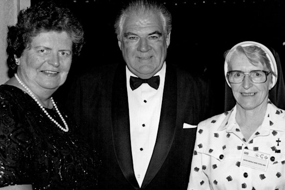 Former Queensland governor Leneen Forde, Angus McDonald and Sister Angela in 1994.
