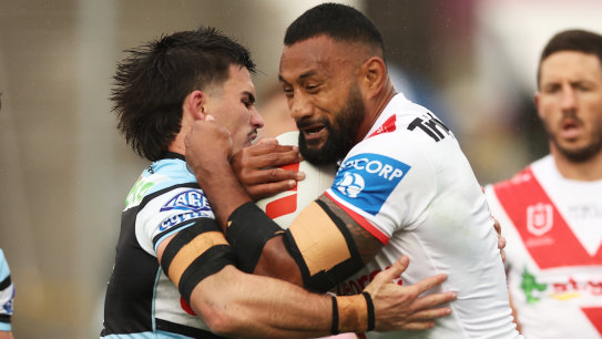 Dragons prop Francis Molo.