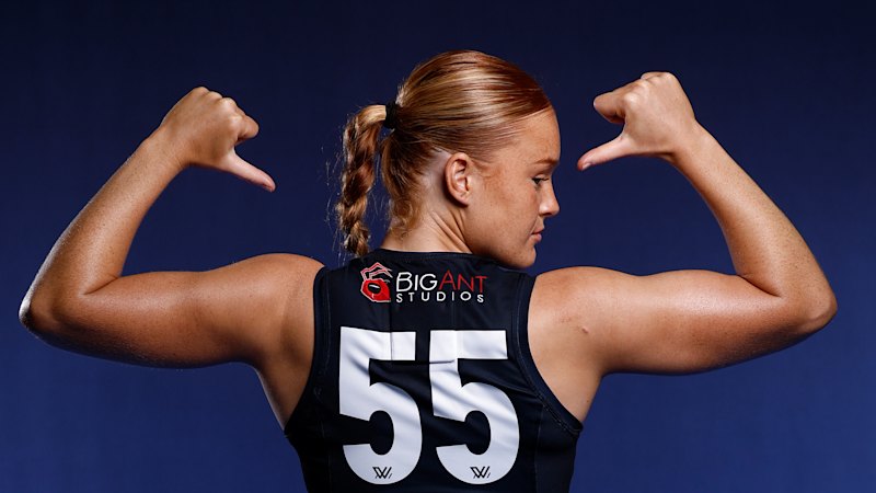 St Kilda and Carlton open AFLW season in rare double-header at Marvel Stadium