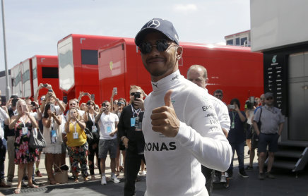Lewis Hamilton has reclaimed the championship lead with a stunning drive in Germany.