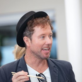 Sculptor Louis Pratt is the son of writer Blanche d’Alpuget.