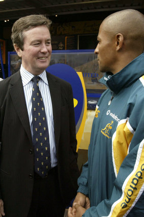 John O’Neill with former Wallabies captain George Gregan in 2003, ahead of the Rugby World Cup.