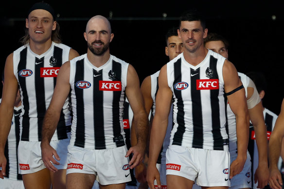 Steele Sidebottom will play on in 2026 alongside Scott Pendlebury and Darcy Moore