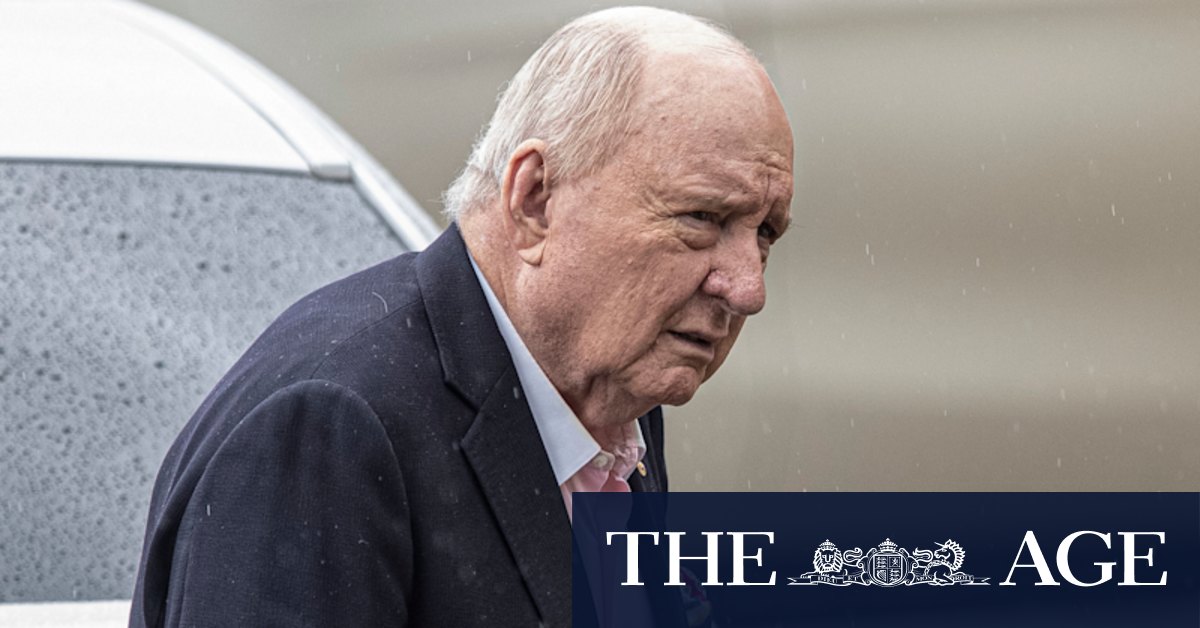 Alan Jones attends schoolboy reunion as fresh assault allegations emerge - Vimarsana News