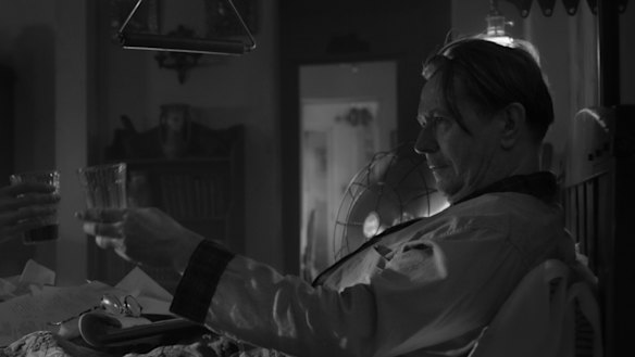 Gary Oldman in Mank.