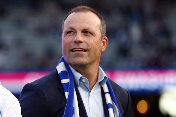 Bulldogs great Brad Johnson has revealed he has had treatement for cancer.