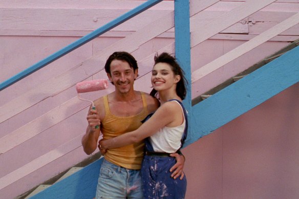 Jean-Hugues Anglade and Beatrice Dalle in a (fully-dressed) scene from Betty Blue.