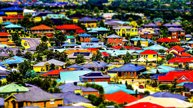 More properties languish on the market as buyers get the jit