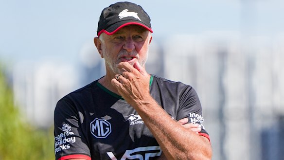 The former Socceroos coach says he is ready for a return to football coaching.