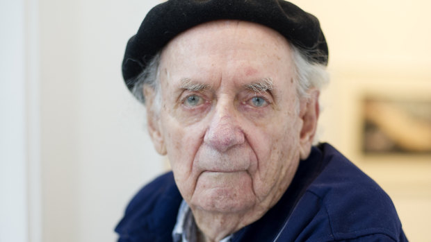 Celebrated Australian artist Charles Blackman has died, aged 90.  