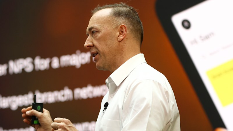 CBA retail boss' personal loans spiral to $19m