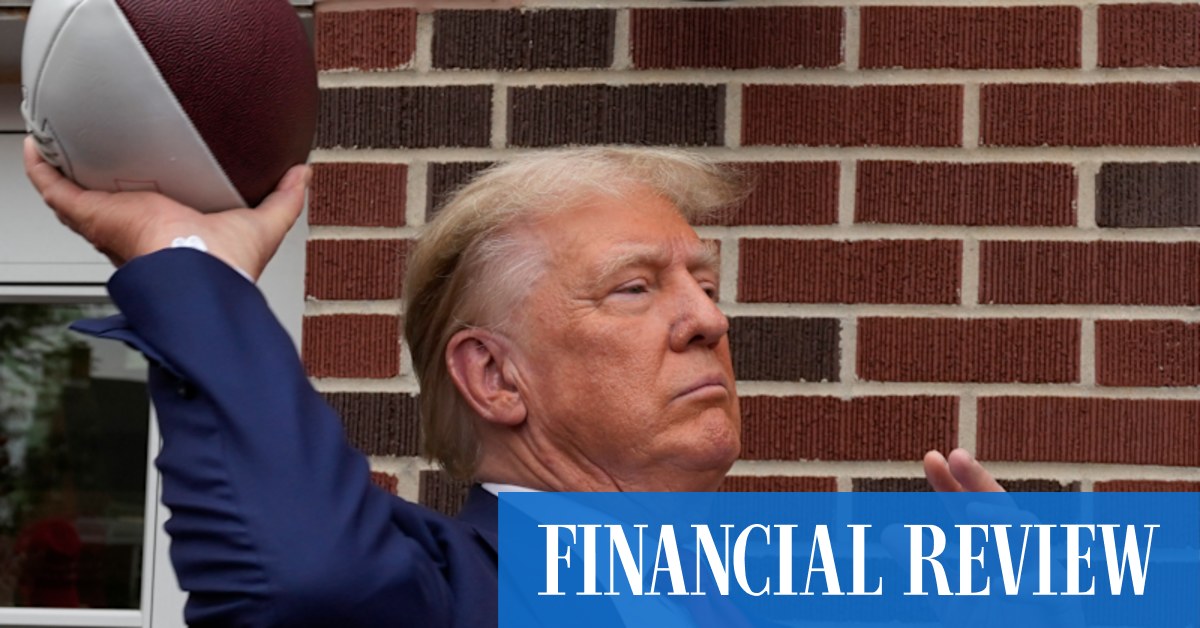 Trump shifts campaign focus to autoworkers as poll momentum builds