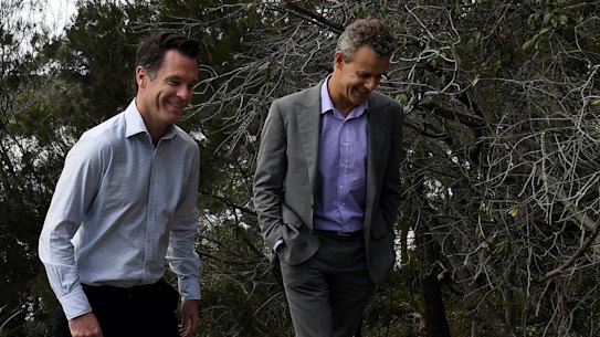 Premier Chris Minns MP (left) with Member for Newcastle Tim Crakanthorp MP (right) in 2021.