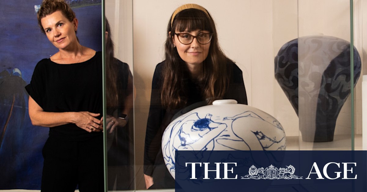 Brett Whiteley's ceramic artworks on display in new exhibition, Brett Whiteley: Blue and White - Vimarsana News